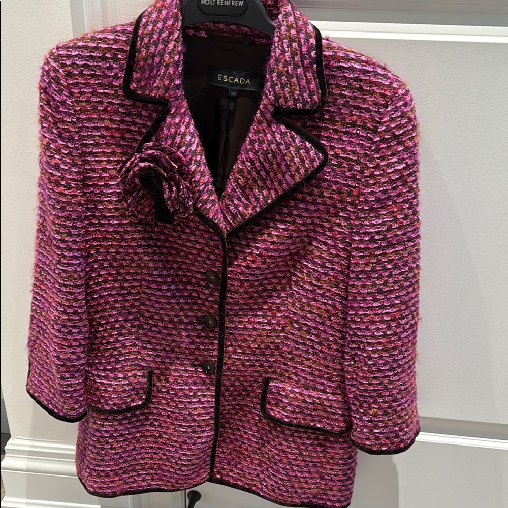 Escada Pink Textured Blazer with Notched Lapel